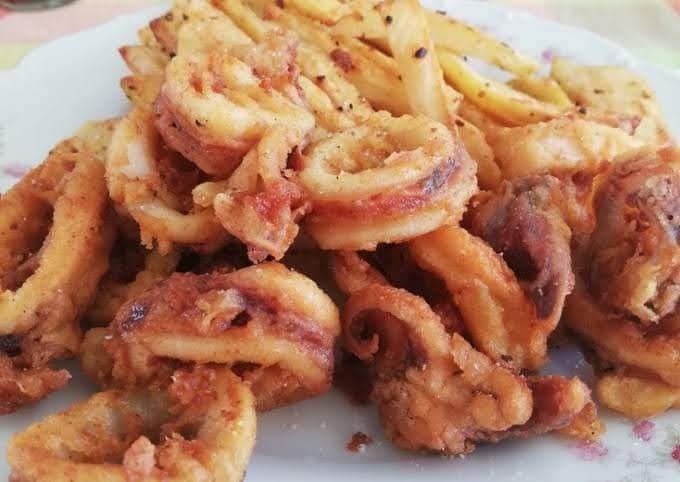 Καλαμαράκια τηγανητά, Ελληνικόν ψαροταβέρνα Ροδοδάφνη